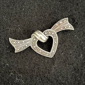 VINTAGE SILVER AND MARCASITE BROOCH
